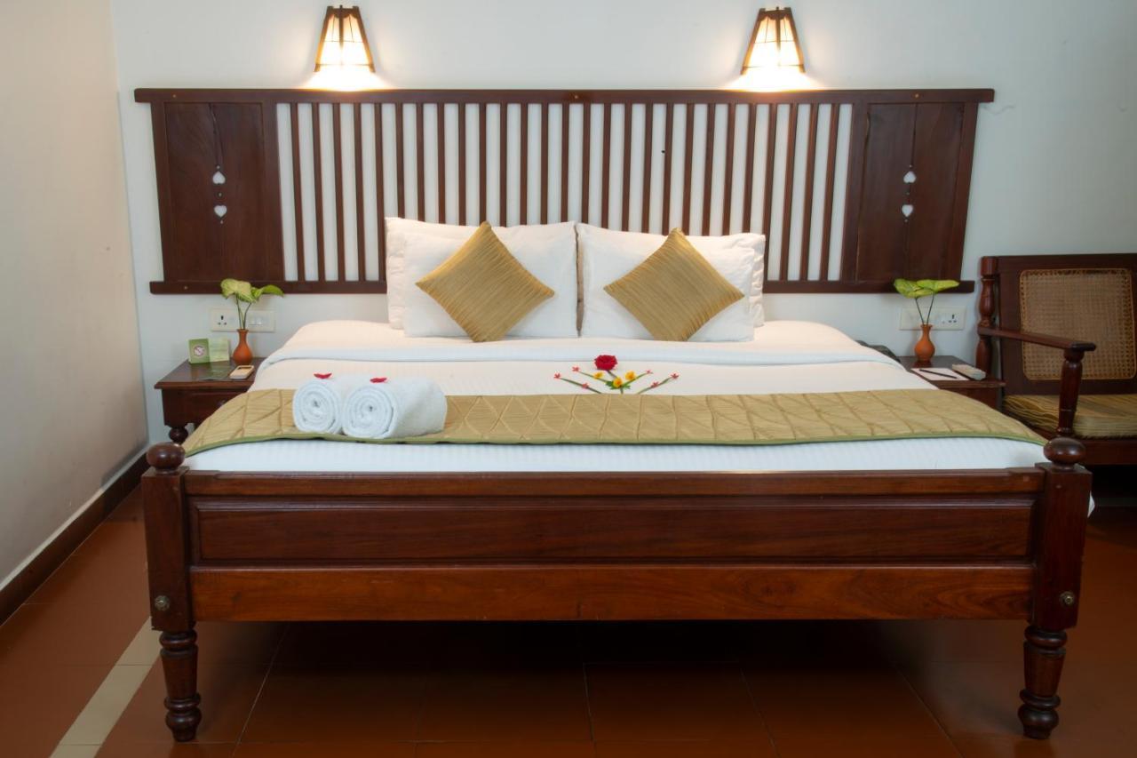 Greenwoods Resort, सहारा Thekkady