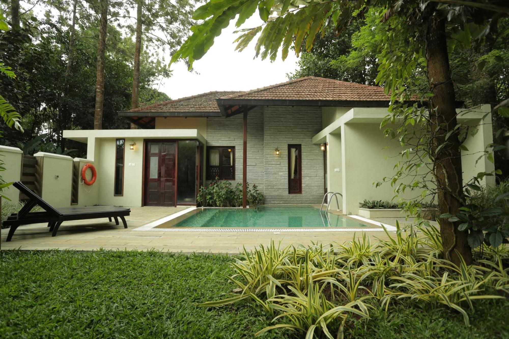 Greenwoods Resort, सहारा