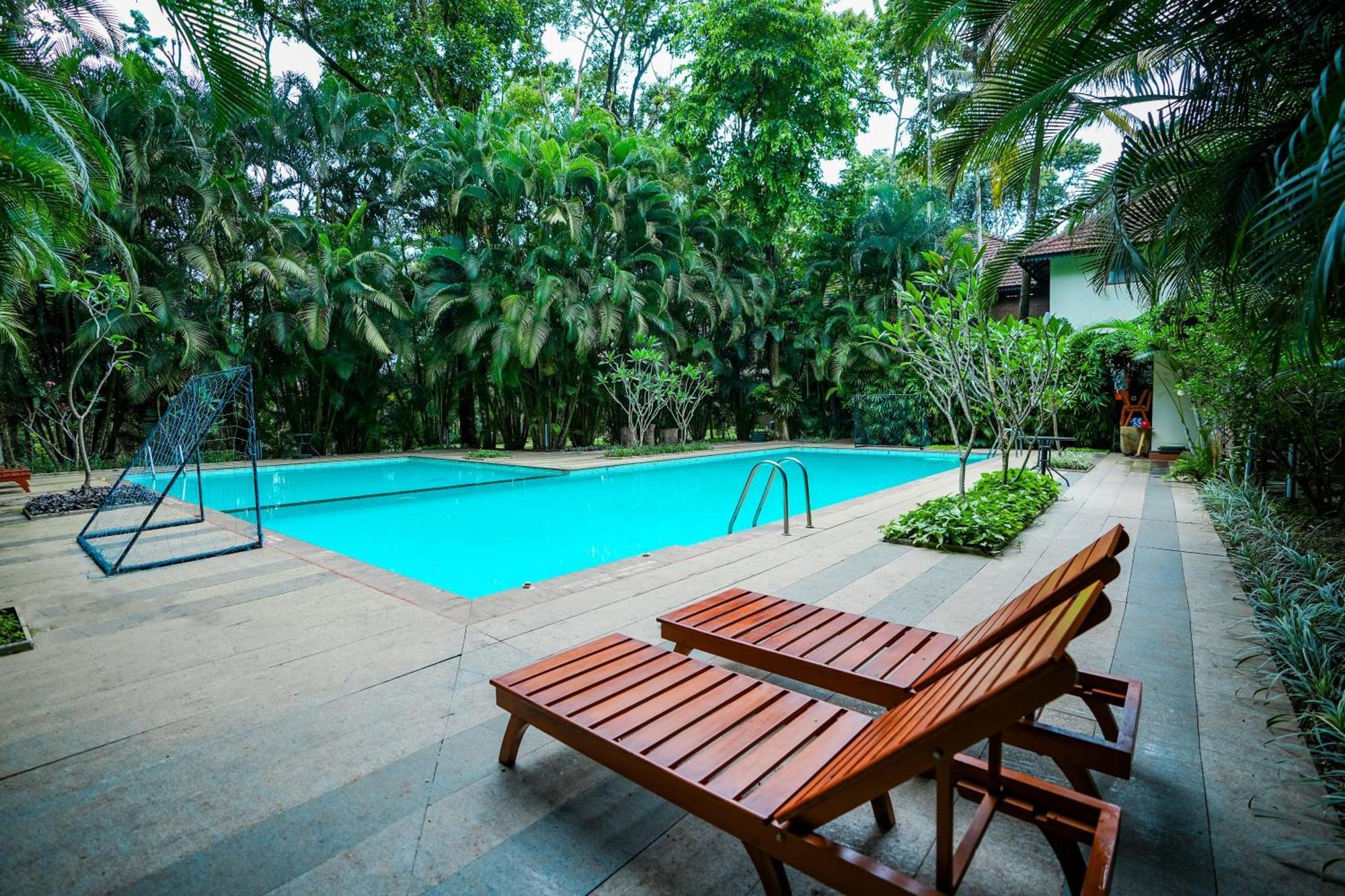 सहारा Greenwoods Resort, Thekkady